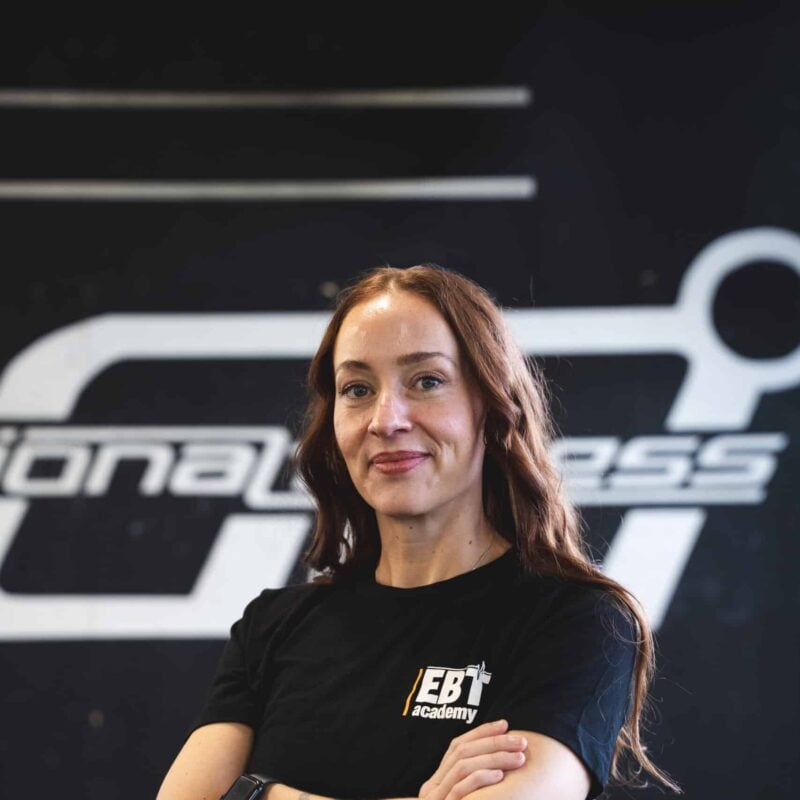 Pursue a career as a caroline